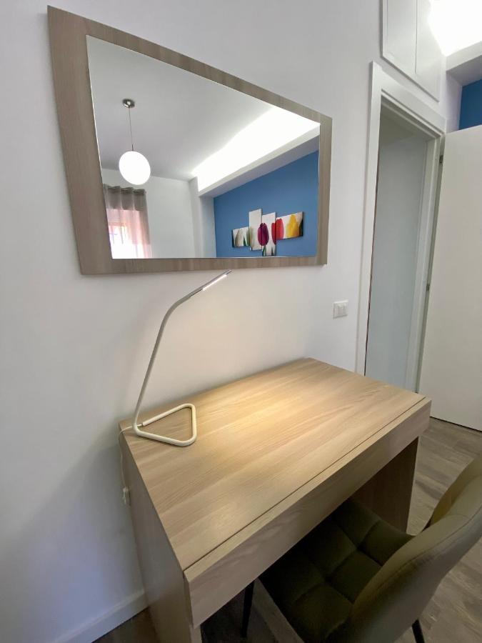 Casa Magrini - Intero Appartamento In Roma Marconi מראה חיצוני תמונה